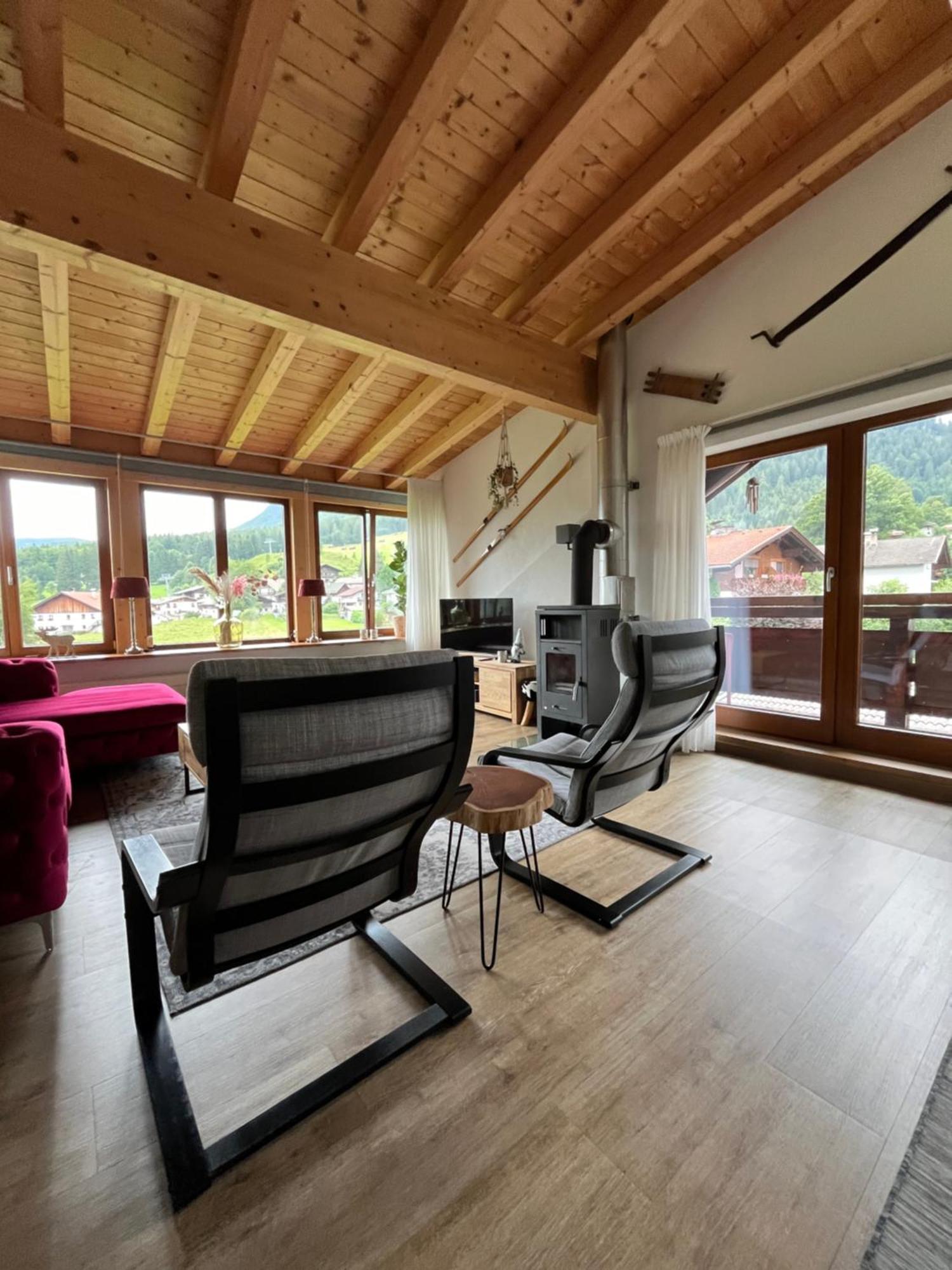 Haus Alpenblume Lägenhet Ehrwald Exteriör bild