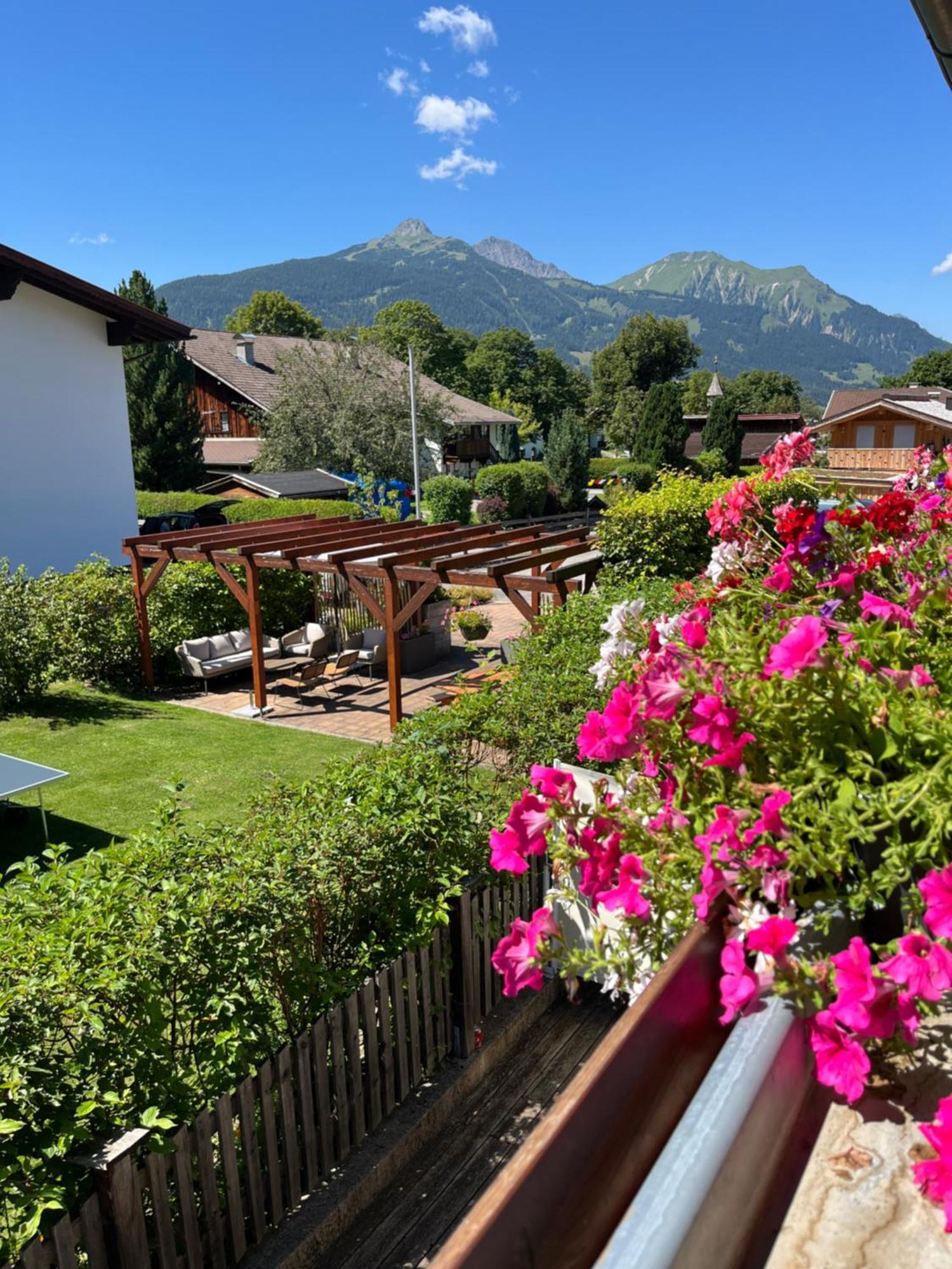 Haus Alpenblume Lägenhet Ehrwald Exteriör bild