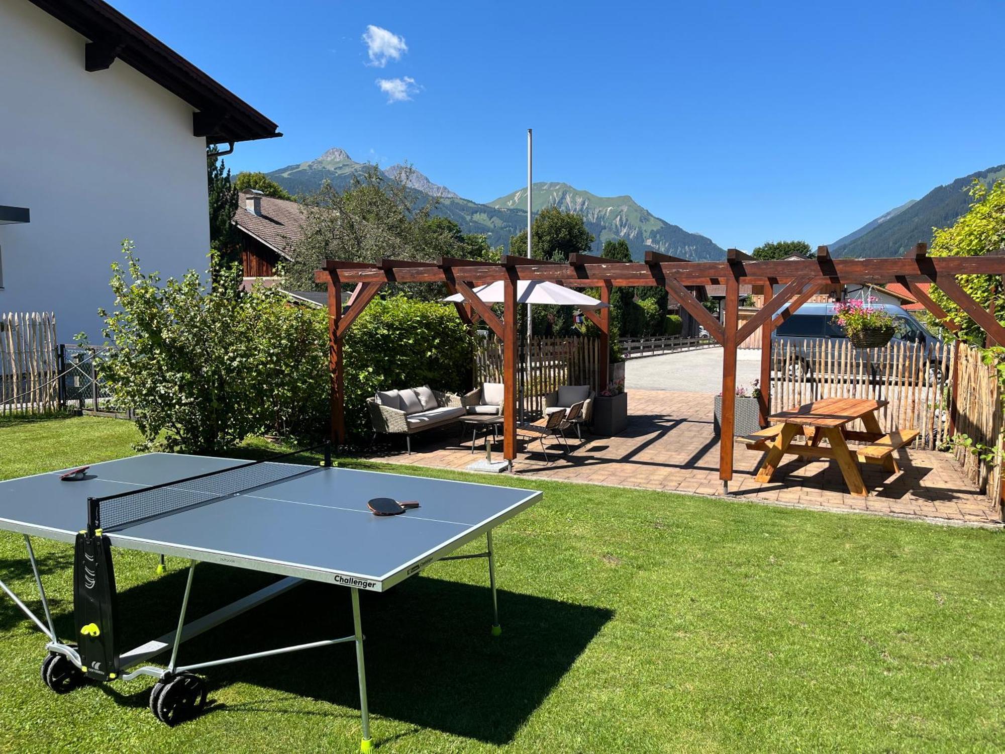Haus Alpenblume Lägenhet Ehrwald Exteriör bild